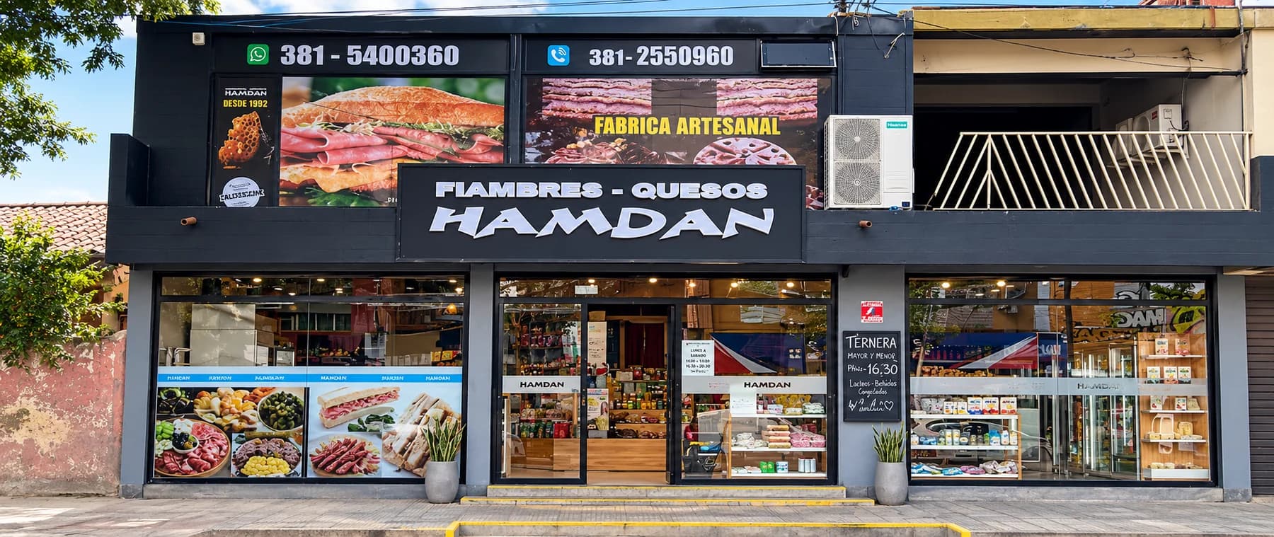 Entrada y fachada de Fiambrería Hamdan en Av. Colón 340, San Miguel de Tucumán